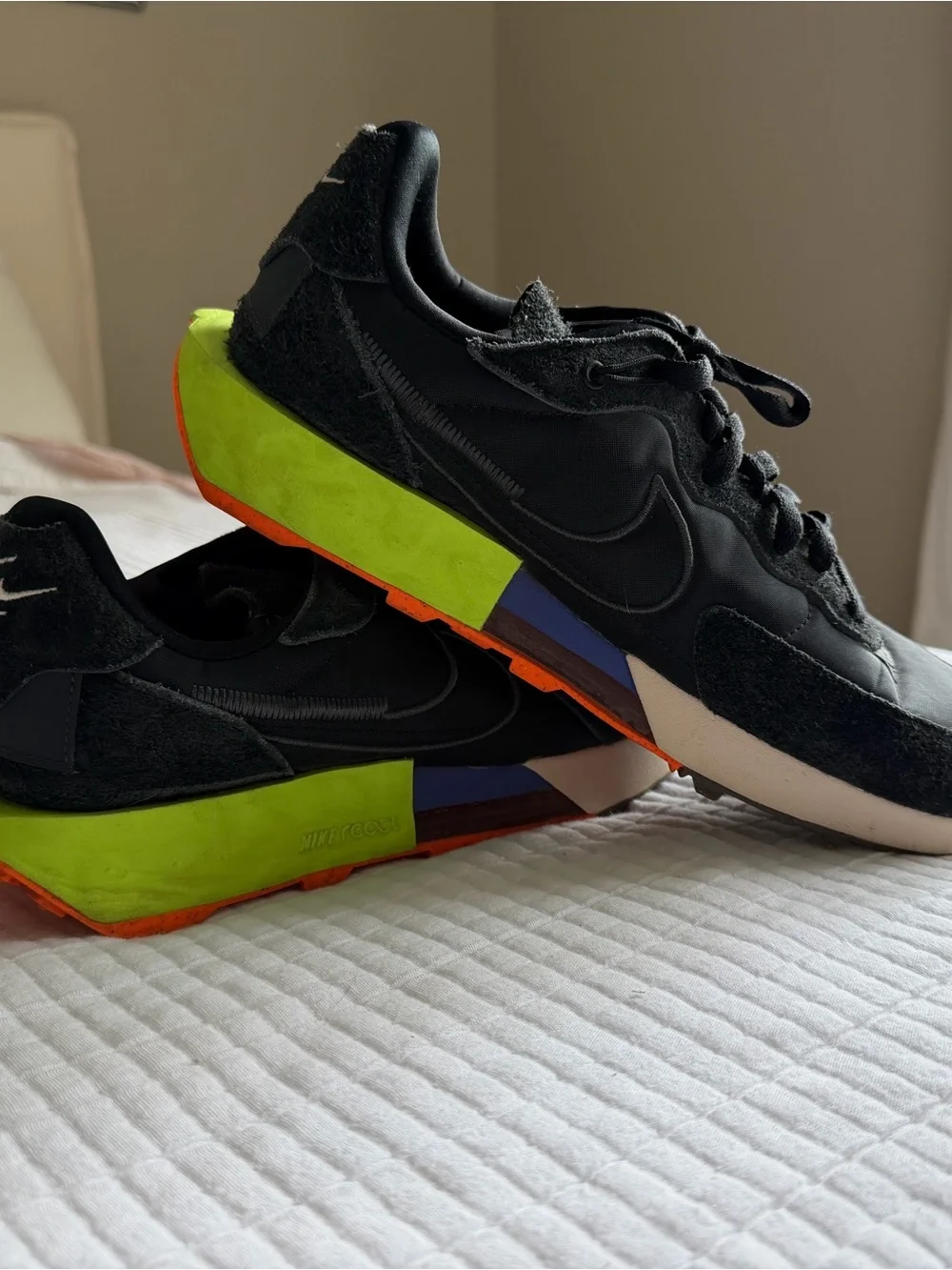 Nike women’s sneakers